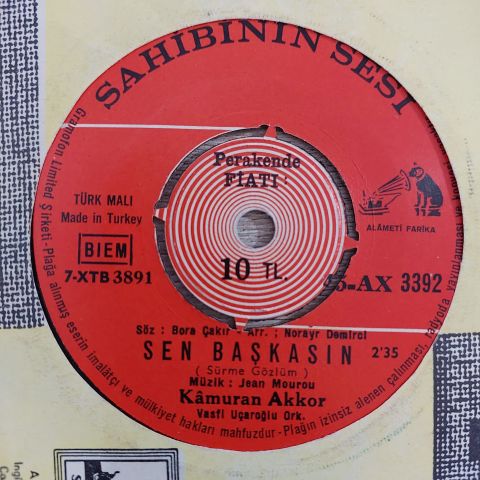 KAMURAN AKKOR -SEN BAŞKASIN 45LİK PLAK