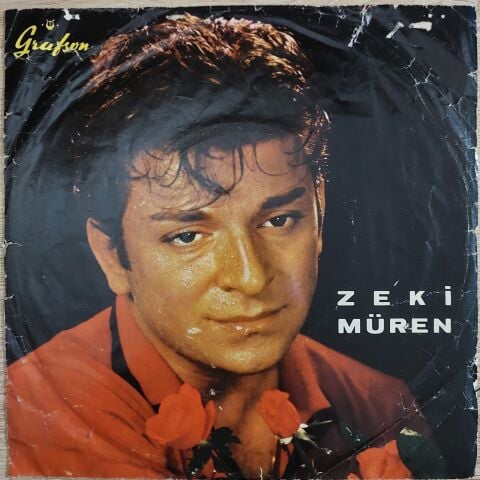 Zeki Müren – O Ağacın Altını / Şeytana Uyduk Bir Kerre 45LİK PLAK