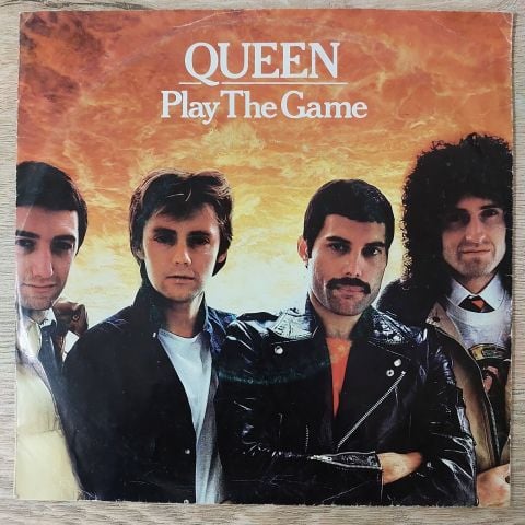 Queen – Play The Game 45LİK PLAK