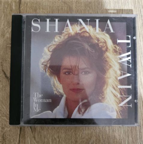 Shania Twain – The Woman In Me CD