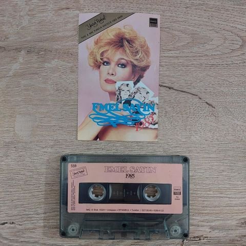EMEL SAYIN - 1985 KASET