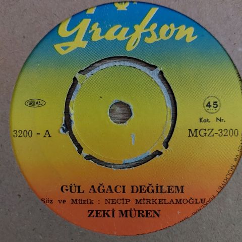 Zeki Müren – Gül Ağacı Değilem / Canım Benim Gülüm Benim 45LİK PLAK