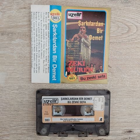 ZEKİ MÜREN - ŞARKILARDAN BİR DEMET KASET