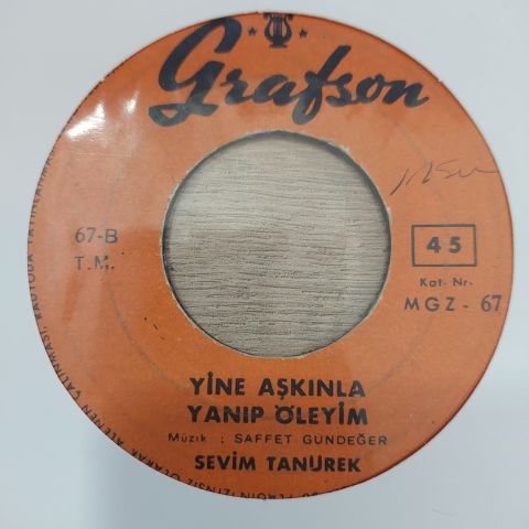 SEVİM TANÜREK - YİNE AŞKINLA YANIP ÖLEYİM 45LİK PLAK