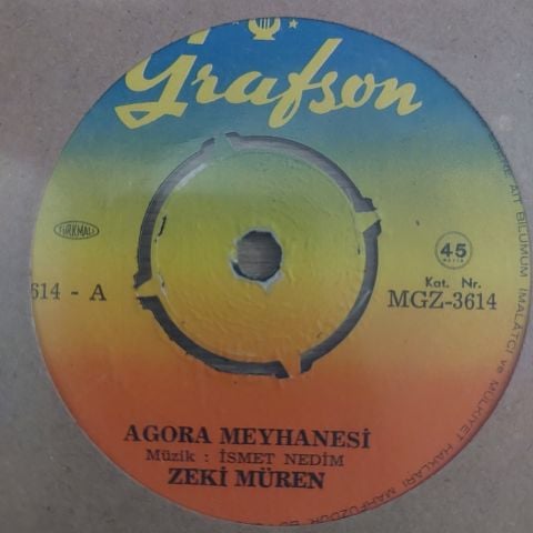 Zeki Müren – Agora Meyhanesi / İnsanlığı Aradım İnsan Gölgelerinde 45LİK PLAK
