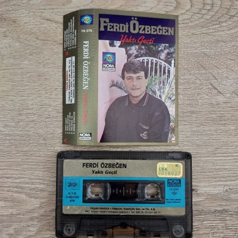 FERDİ ÖZBEĞEN - YAKTI GEÇTİ KASET