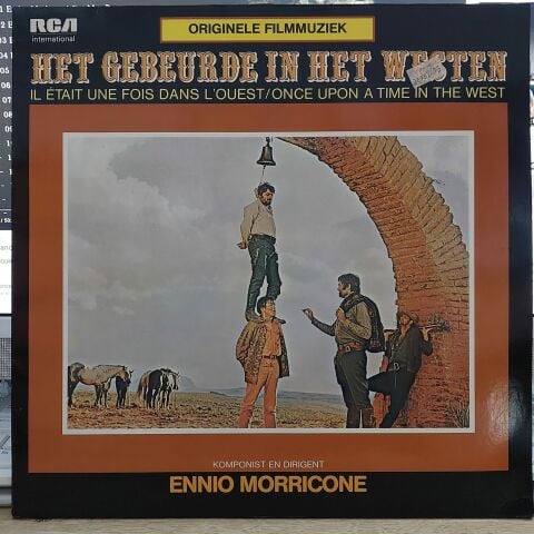 ENNİO MORRİCONE - HET GEBEURDE İN HET WESTERN LP PLAK