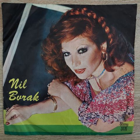 Nil Burak – Bir Eski Şarkı / Birisine Birisine 45LİK PLAK