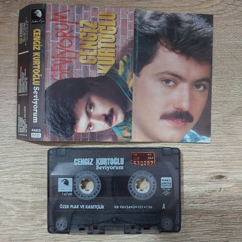 CENGİZ KURTOĞLU - SEVİYORUM KASET