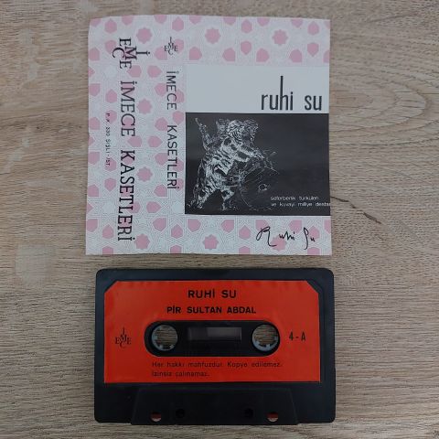 RUHİ SU - PİR SULTAN ABDAL KASET