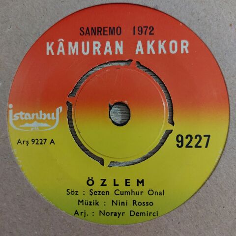 Kamuran Akkor – Özlem 45LİK PLAK