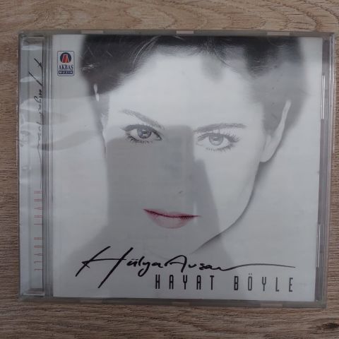 HÜLYA AVŞAR - HAYAT BÖYLE CD