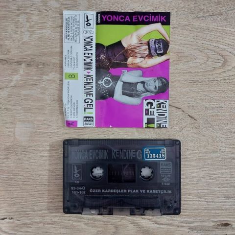 YONCA EVCİMİK - KENDİNE GEL KASET