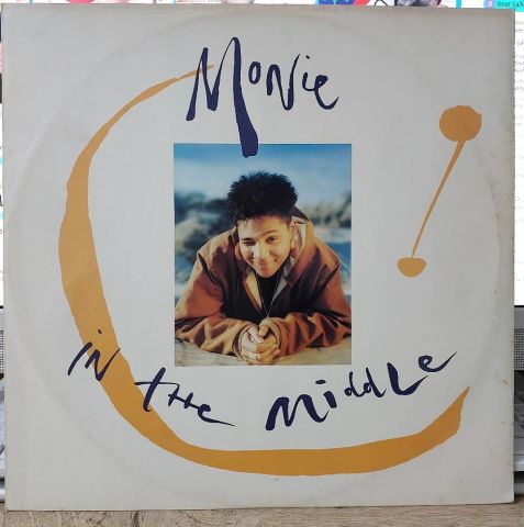 Monie Love – Monie In The Middle LP PLAK