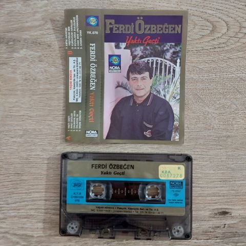 FERDİ ÖZBEĞEN - YAKTI GEÇTİ KASET