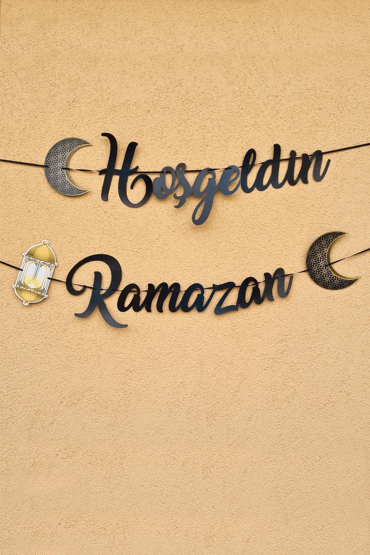 Hoşgeldin Ramazan Lacivert Kaligrafi Banner İpe Dizili Ramazan Süsü