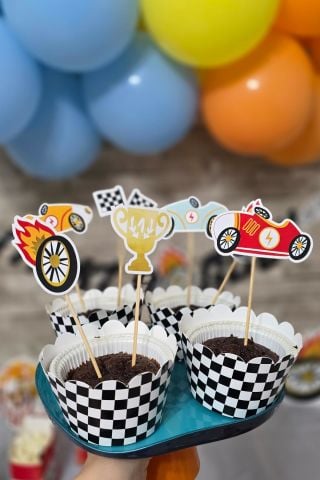 Retro Yarış Arabaları Konsept Kürdan Süsleri Cupcake Süsleri Lüks Büyük Boy 10lu Paket