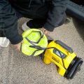STANLEY SXVI02001A 12V/18V 2Ah Li-ion Şarjlı 160 PSI Dijital Göstergeli Lastik&Yatak Şişirme Pompası+Araç Süpürgesi