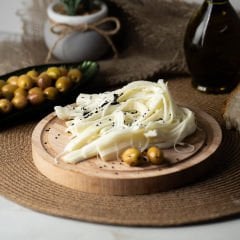 Kocabaş Mandıra Çeçil Peyniri - 1kg.
