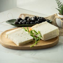 Kocabaş Mandıra Tam Yağlı Lüks Beyaz Peynir - 1kg.