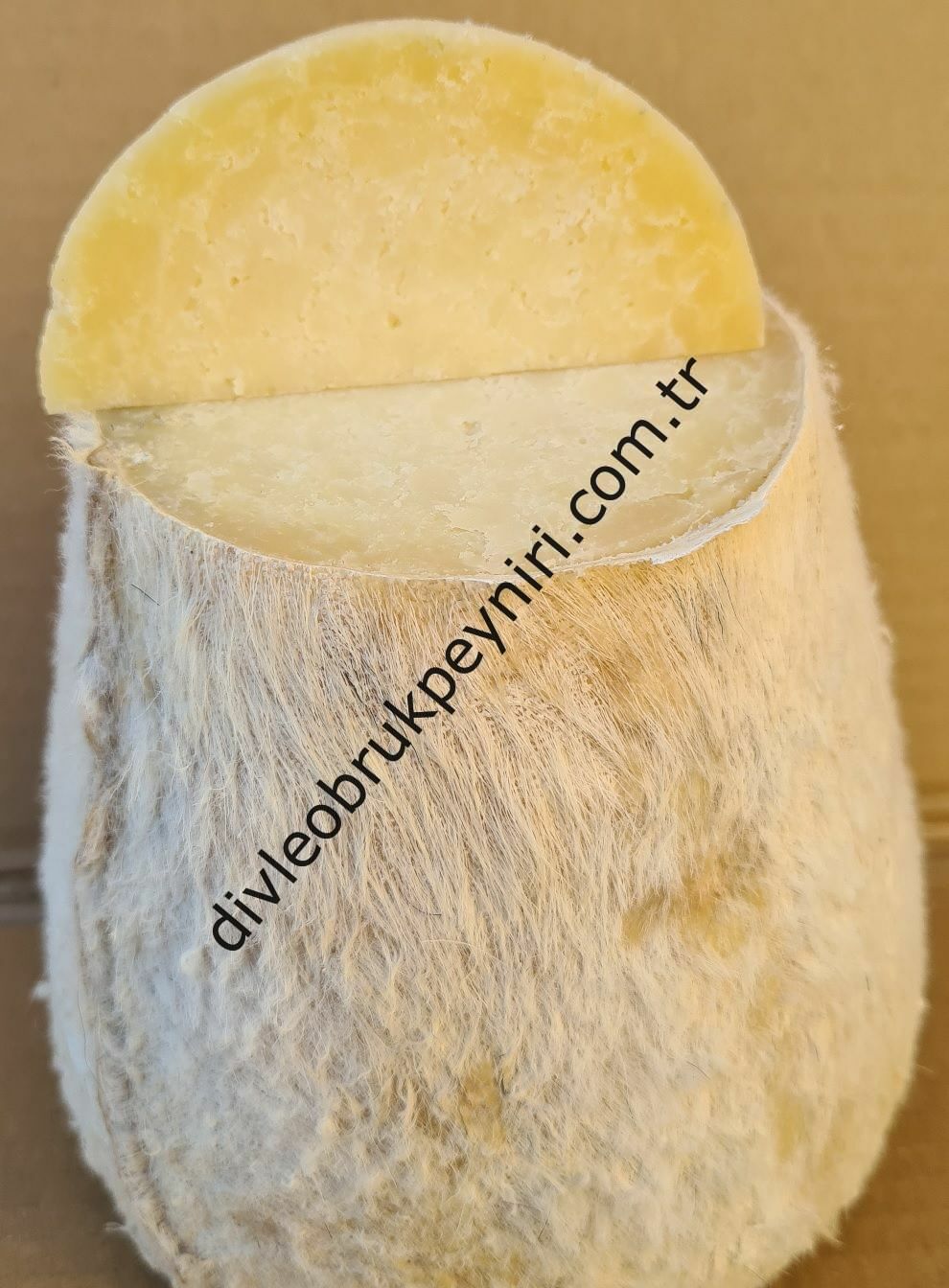 Divle Tulum Peyniri 2,10 Kg (% 70 Koyun + %30 İnek)
