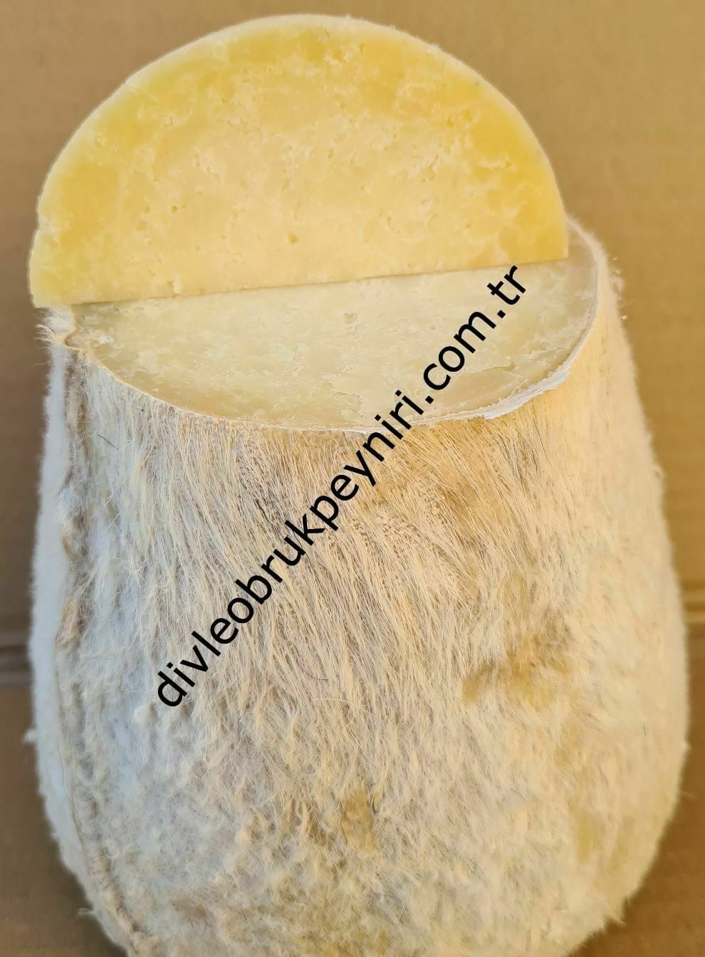 Divle Tulum Peyniri 2,30 Kg (% 70 Koyun + %30 İnek)