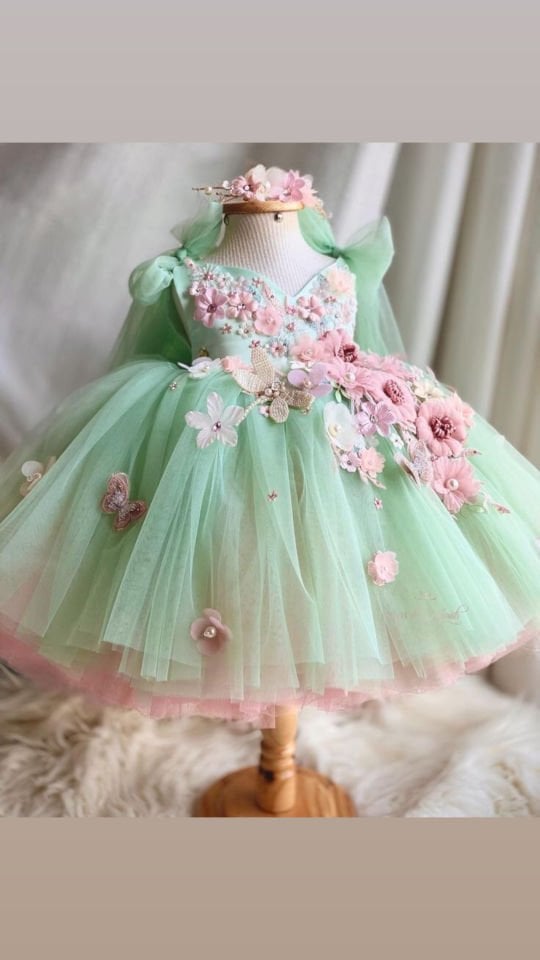 Amazing Girl flowers Dress