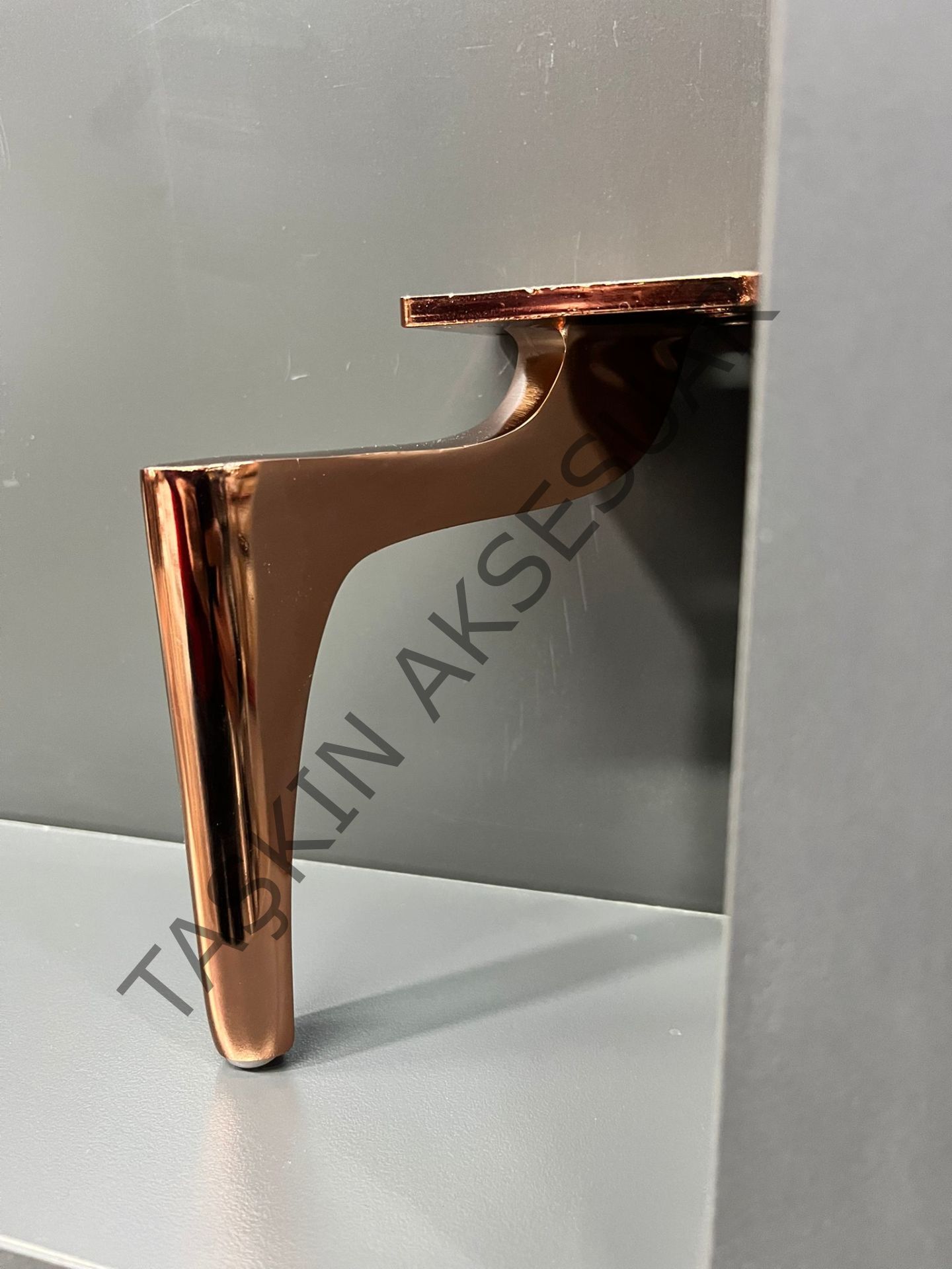 Zarif Metal Ayak 14-17-20-25cm Rose Modern Mobilya Ayağı Koltuk Dolap Komidin Şifonyer Tv Ünite Kitaplık Puf
