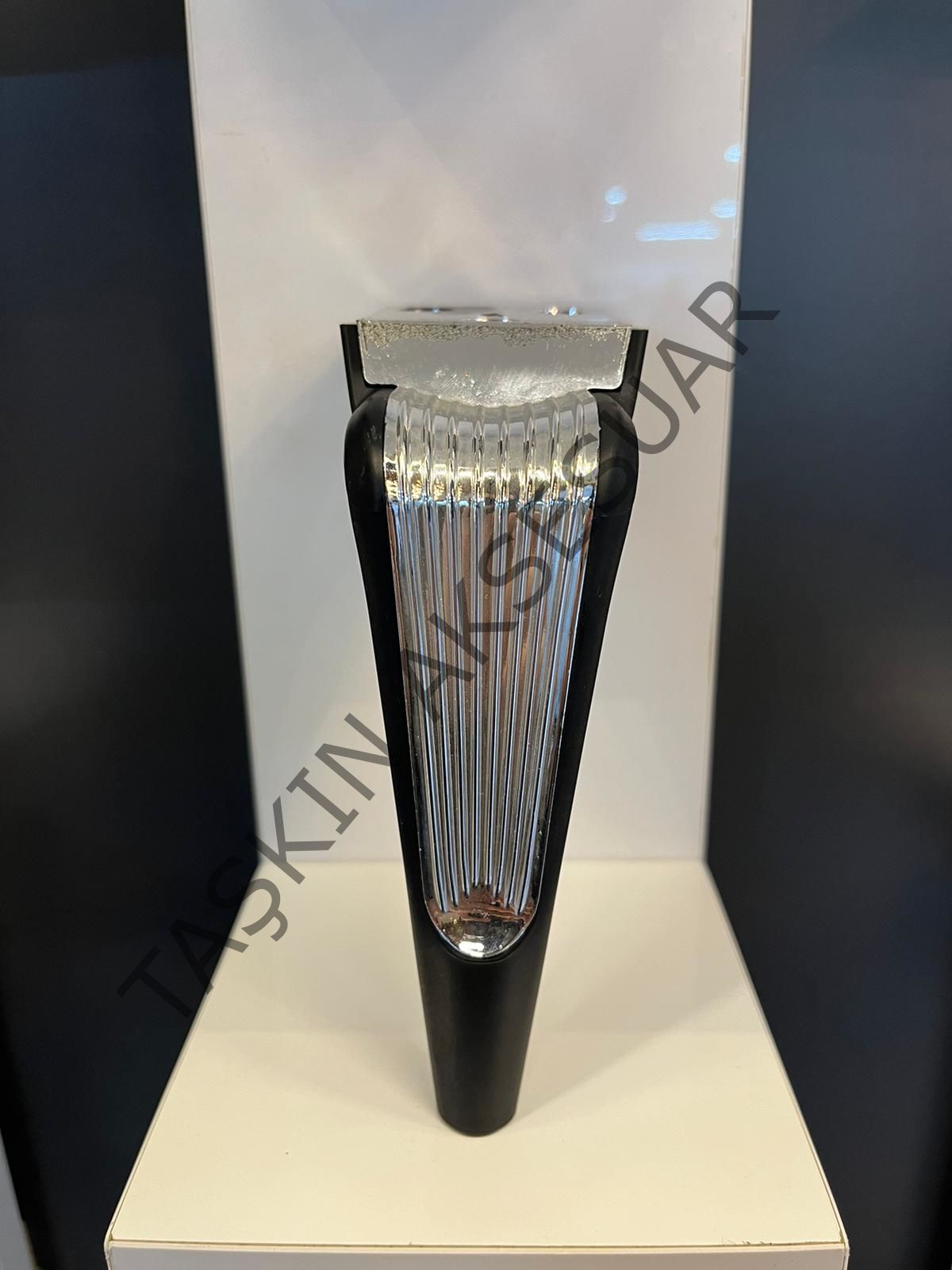 ﻿ Legend Sert Plastik Ayak 15-20cm Siyah+Krom Koltuk Ayağı Modern Tv Ünite Mobilya Dolap Kitaplık Tv Ünite Komidin Şifonyer