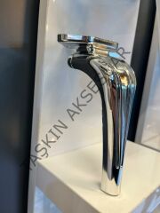 Küba Sert Plastik Ayak 16-19cm Krom Komidin Koltuk Modern Tv Ünite Mobilya Dolap Şifonyer Ayağı Gümüş