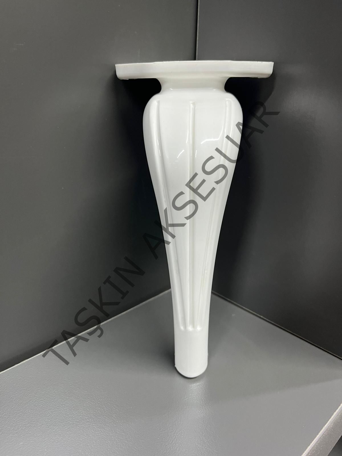 Küba Sert Plastik Ayak 16-19cm Beyaz Komidin Koltuk Modern Tv Ünite Mobilya Dolap Şifonyer Ayağı