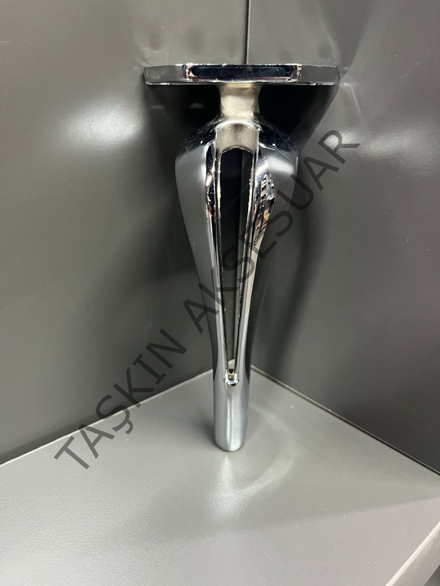 ﻿Diva Metal Ayak 16-21cm Krom Modern Gümüş Mobilya Ayağı Dolap Koltuk Tv Ünite Komidin Şifonyer