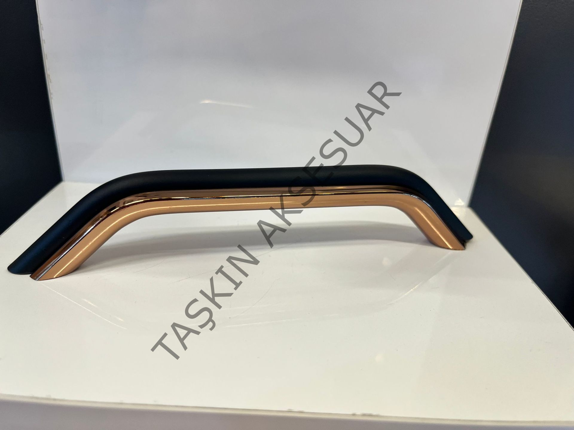 Tower Metal Kulp 160mm Rose+Mat Siyah Dolap Kapak Çekmece Komidin Tv Ünite Modern Mobilya Kulbu Vestiyer