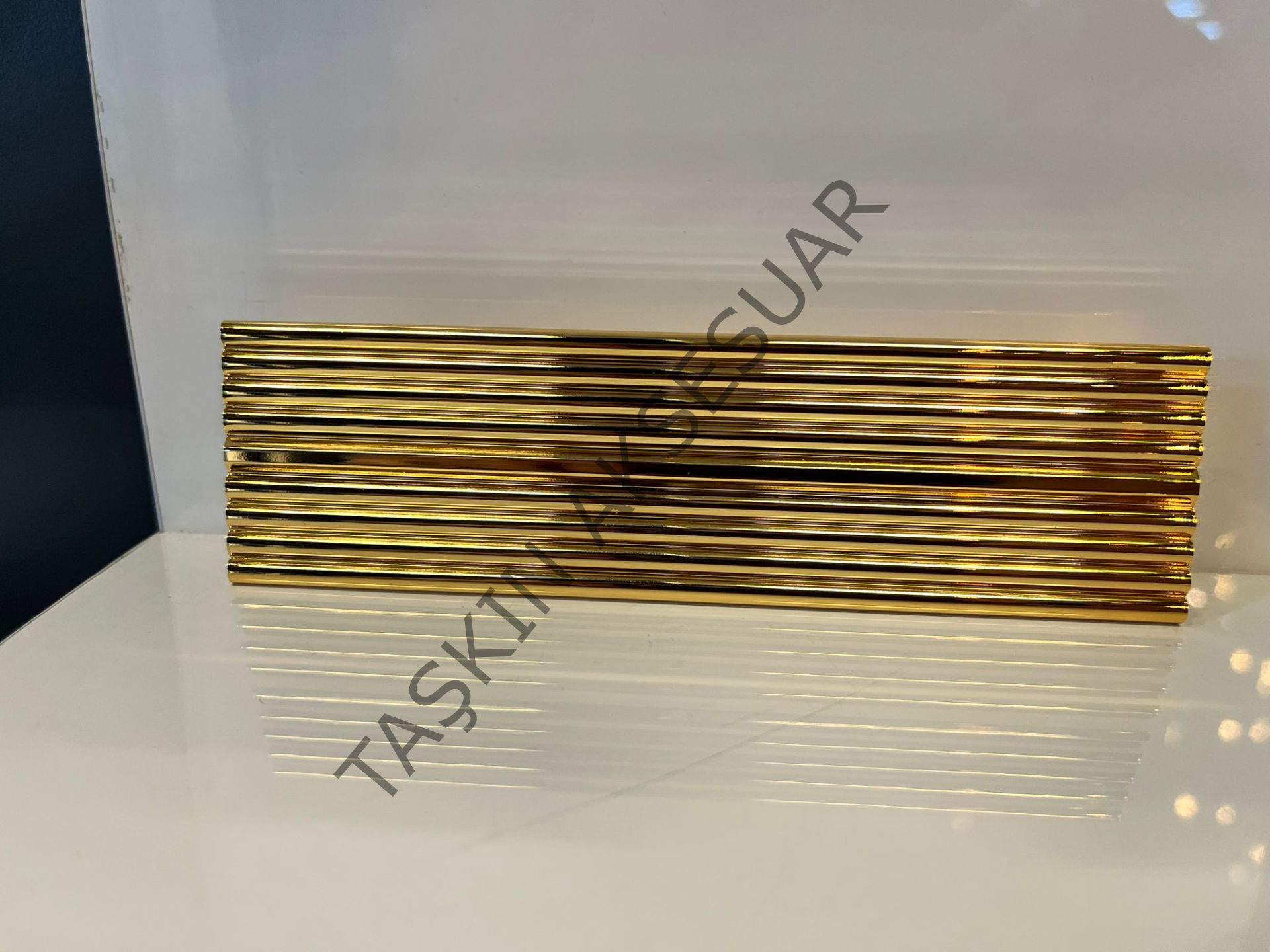 Varna Metal Kulp 32-128mm Altın Dolap Kapak Çekmece Komidin Tv Ünite Modern Mobilya Kulbu Gold Çizgili