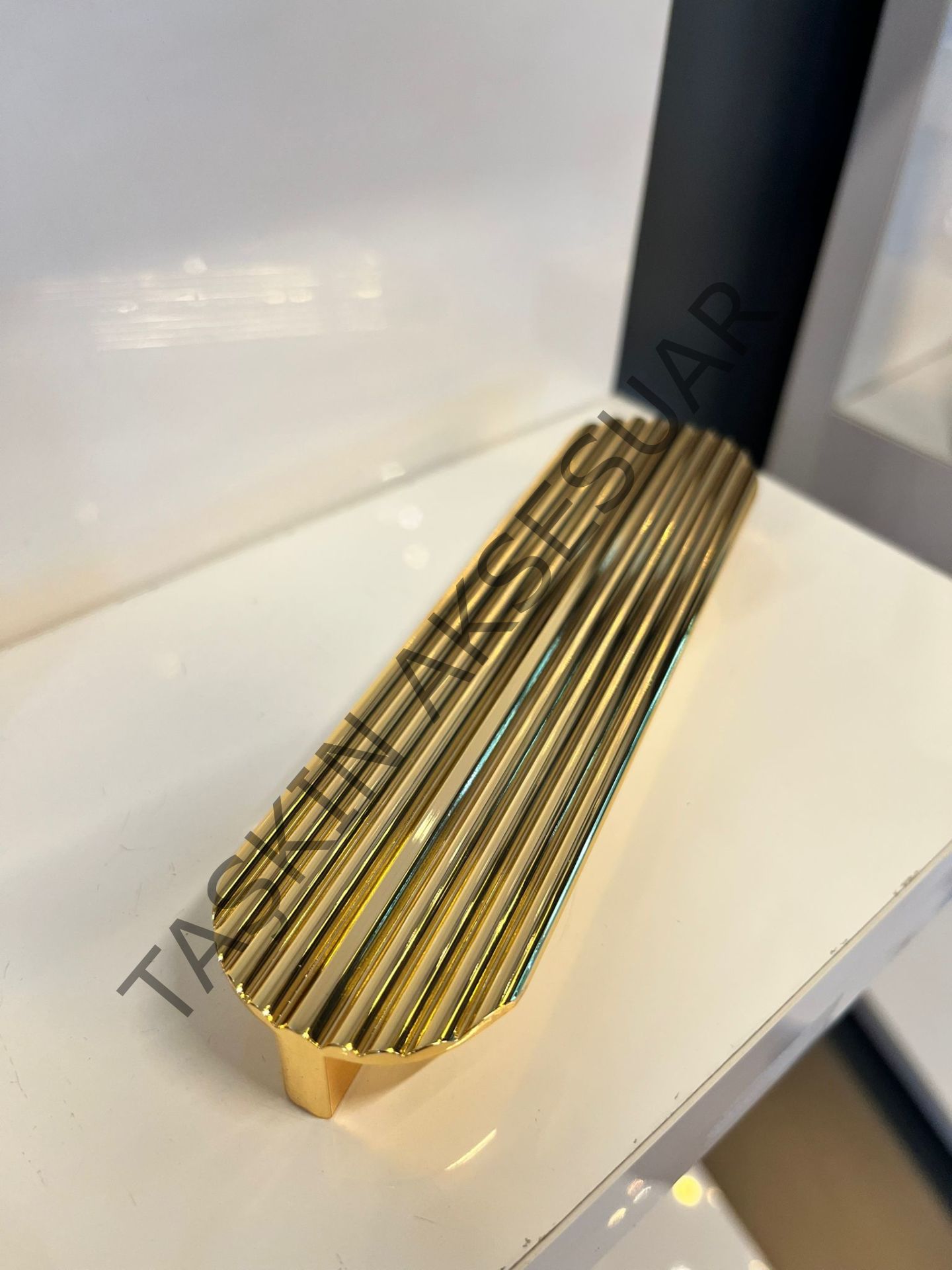Varna Metal Kulp 32-128mm Altın Dolap Kapak Çekmece Komidin Tv Ünite Modern Mobilya Kulbu Gold Oval