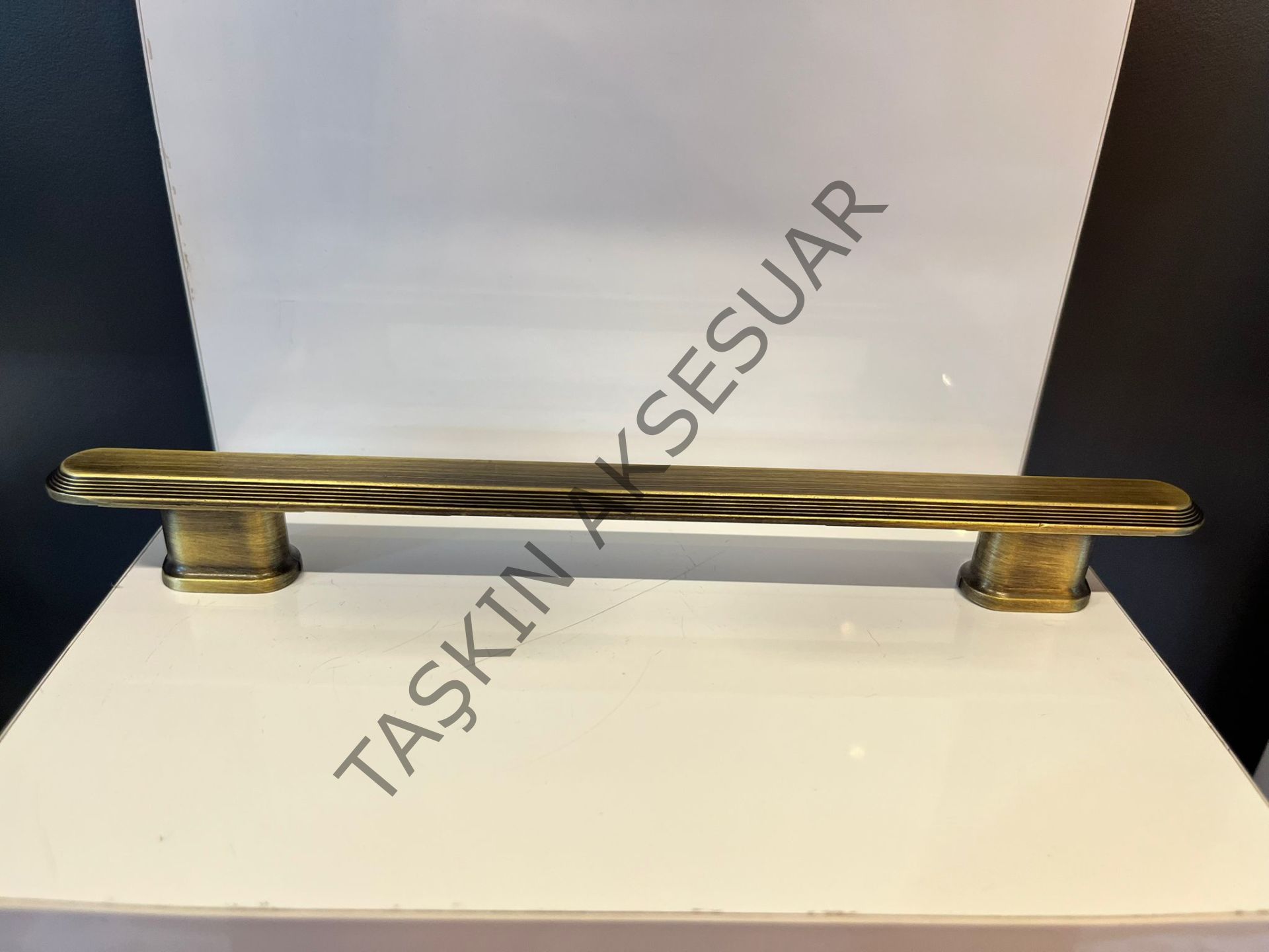 Allegra Metal Kulp 160mm Antik Sarı Dolap Kapak Çekmece Komidin Tv Ünite Modern Mobilya Kulbu