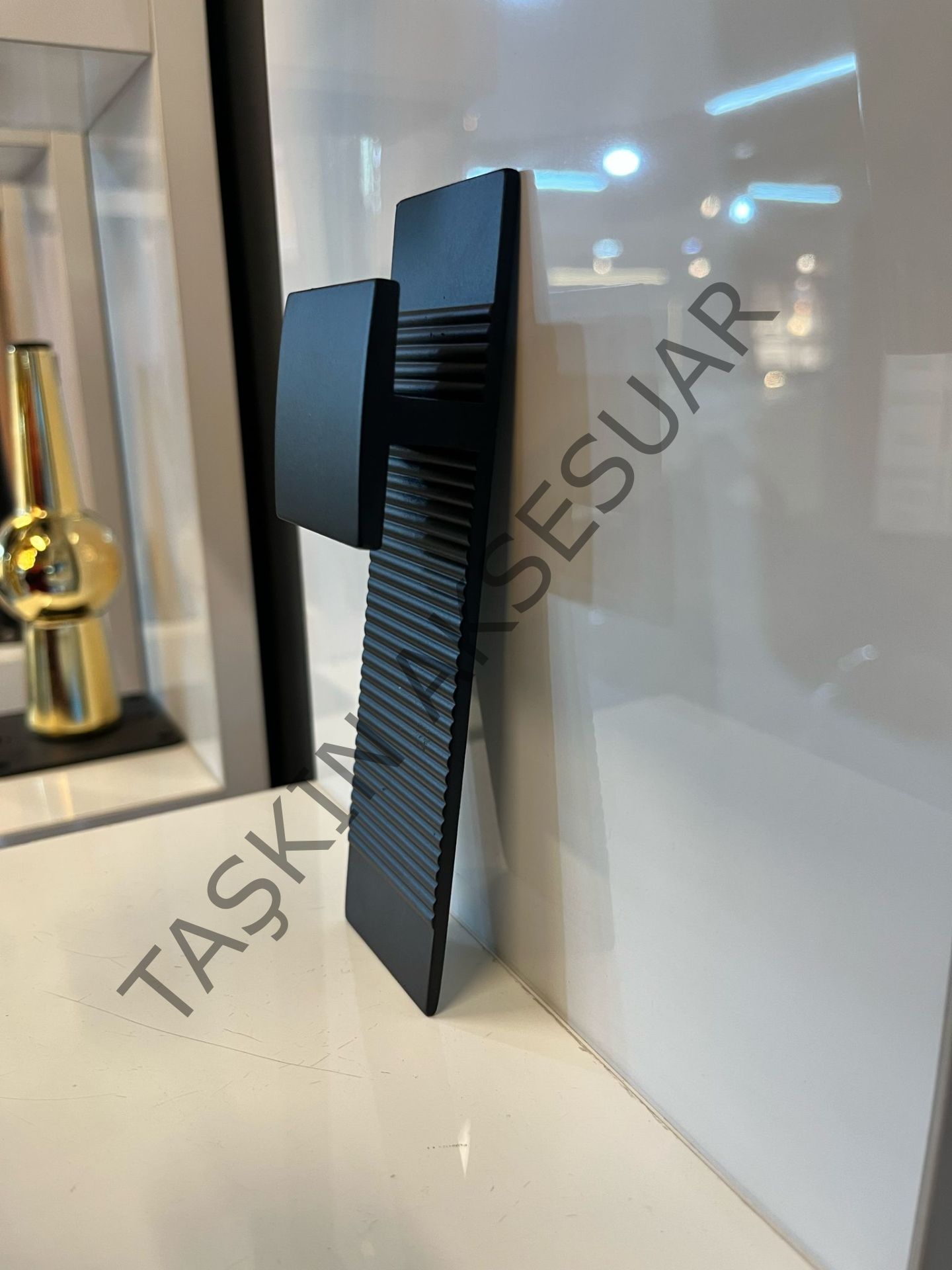 Flow Sigma Metal Kulp 32mm Mat Siyah Dolap Kapak Çekmece Komidin Tv Ünite Modern Mobilya Kulbu