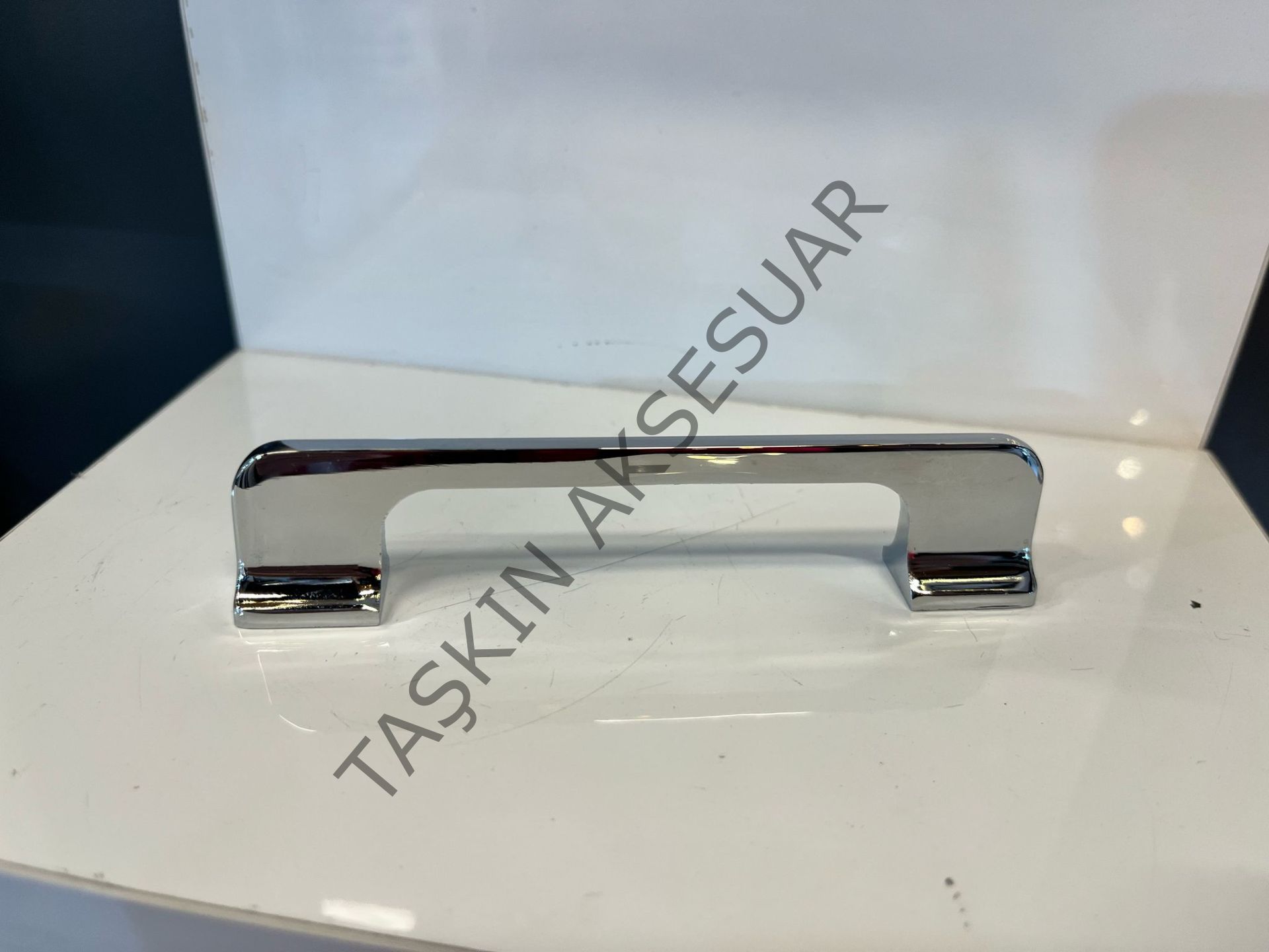Atina Metal Kulp 96-128-160-224mm Krom Dolap Kapak Çekmece Komidin Tv Ünite Modern Mobilya Kulbu