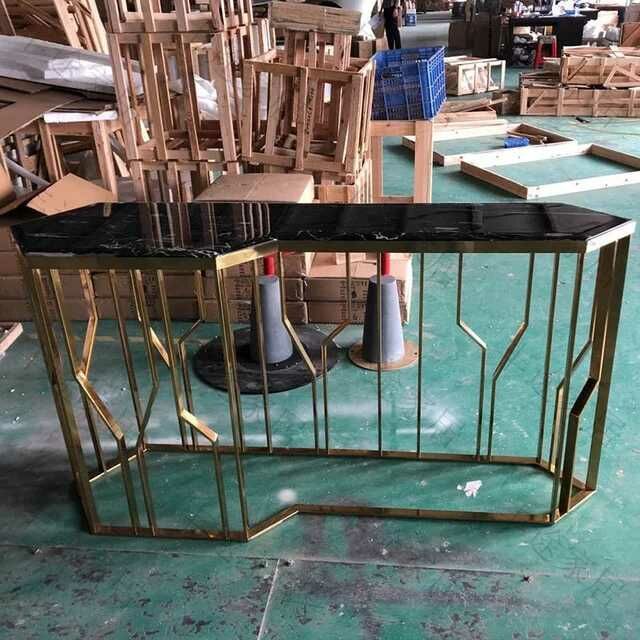 Dresuar Modeli Gold Kaplama