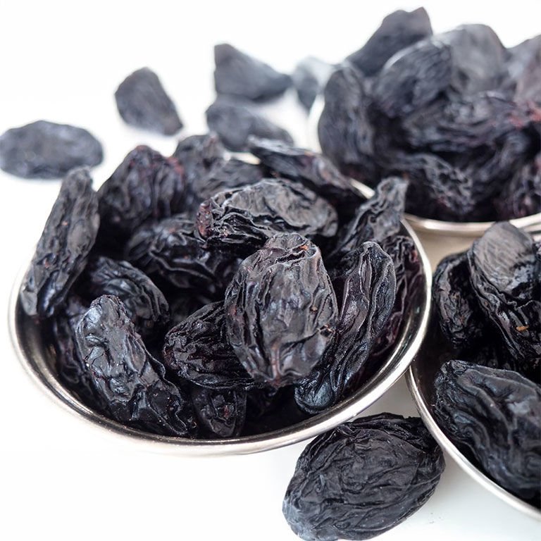 Çekirdekli Siyah Kuru Üzüm 1 Kg
