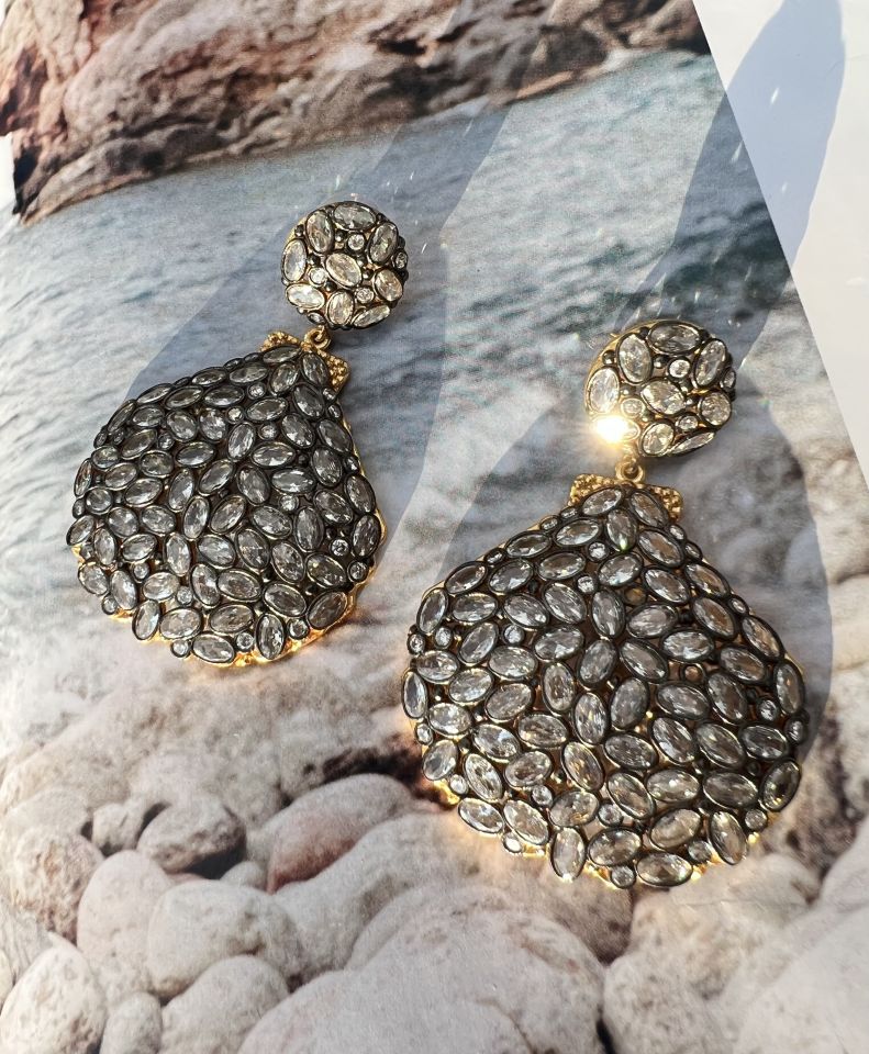 GLAMOUR SHELL