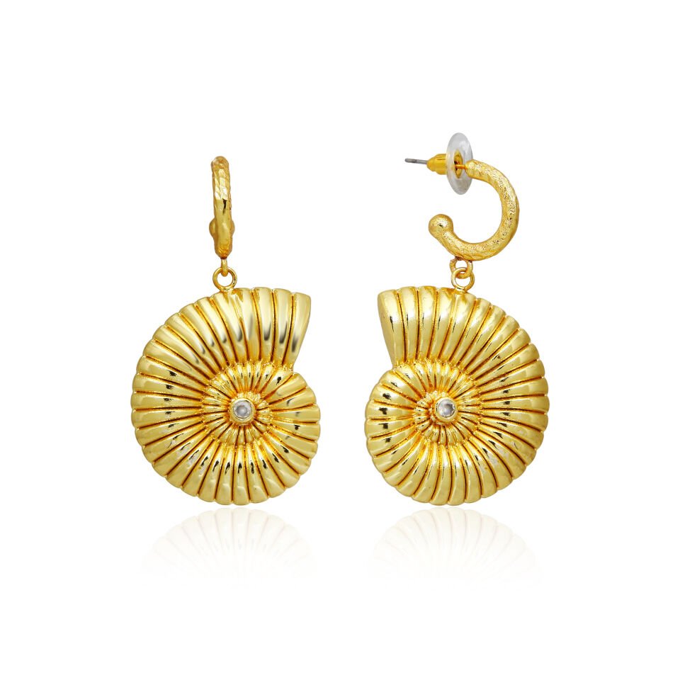 GOLDEN SEASHELL