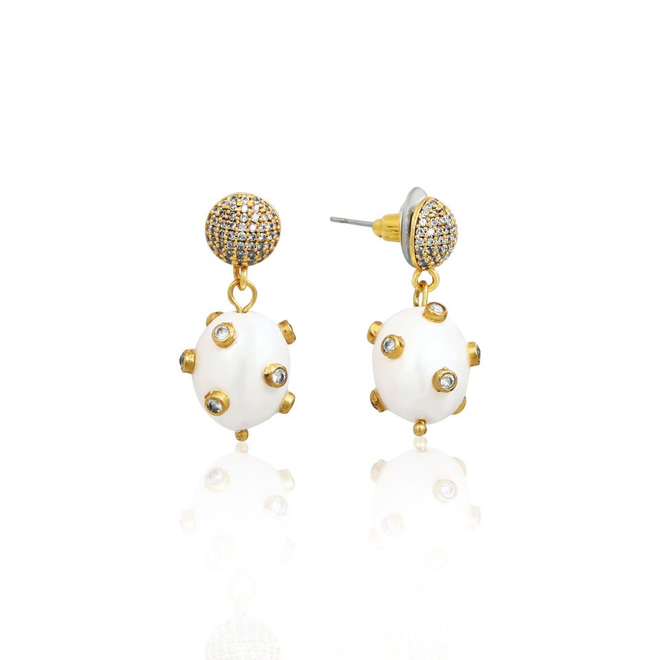 ZIRKONS WITH PEARL BALLS