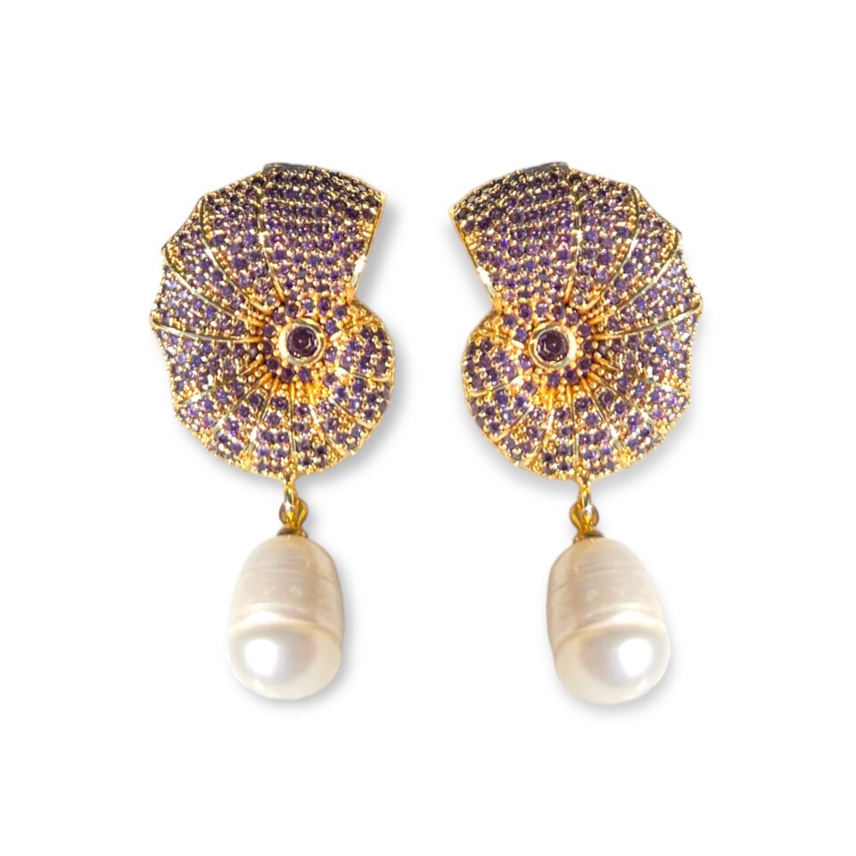 PURPLE NAUTILUS WITH PEARL