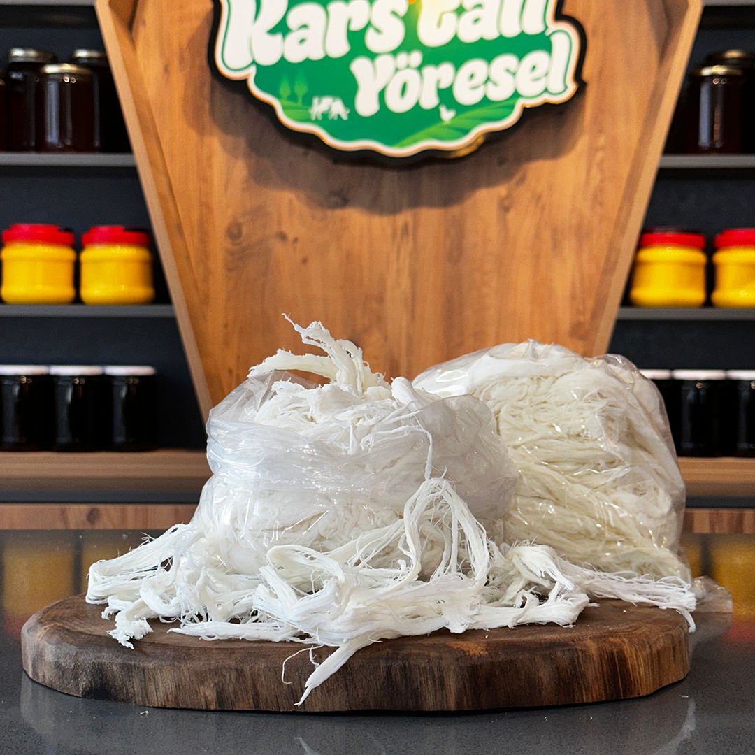 Kars Yağsız Çeçil Peyniri - 1KG