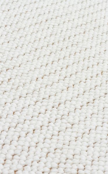 Eko Halı Motto 10 Plain Beyaz Yumuşak Tuşeli Örgü Dokuma Modern Bukle Makine Halısı