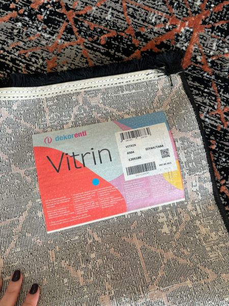 Enti Vitrin 6504 Hav Toz Vermez Siyah Modern Makine Halısı 120x180cm