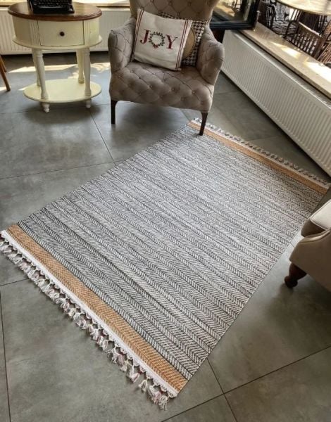 Halımax Just 03 Yeni Nesil Yıkanabilir Püsküllü Dokuma Kilim