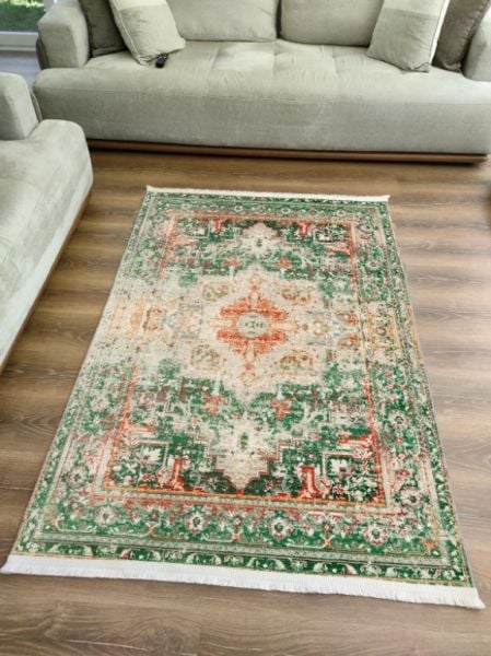Drom Kaymaz Tabanlı Yıkanabilir Yeşil Etnik Modern Salon Koridor Mutfak Halısı