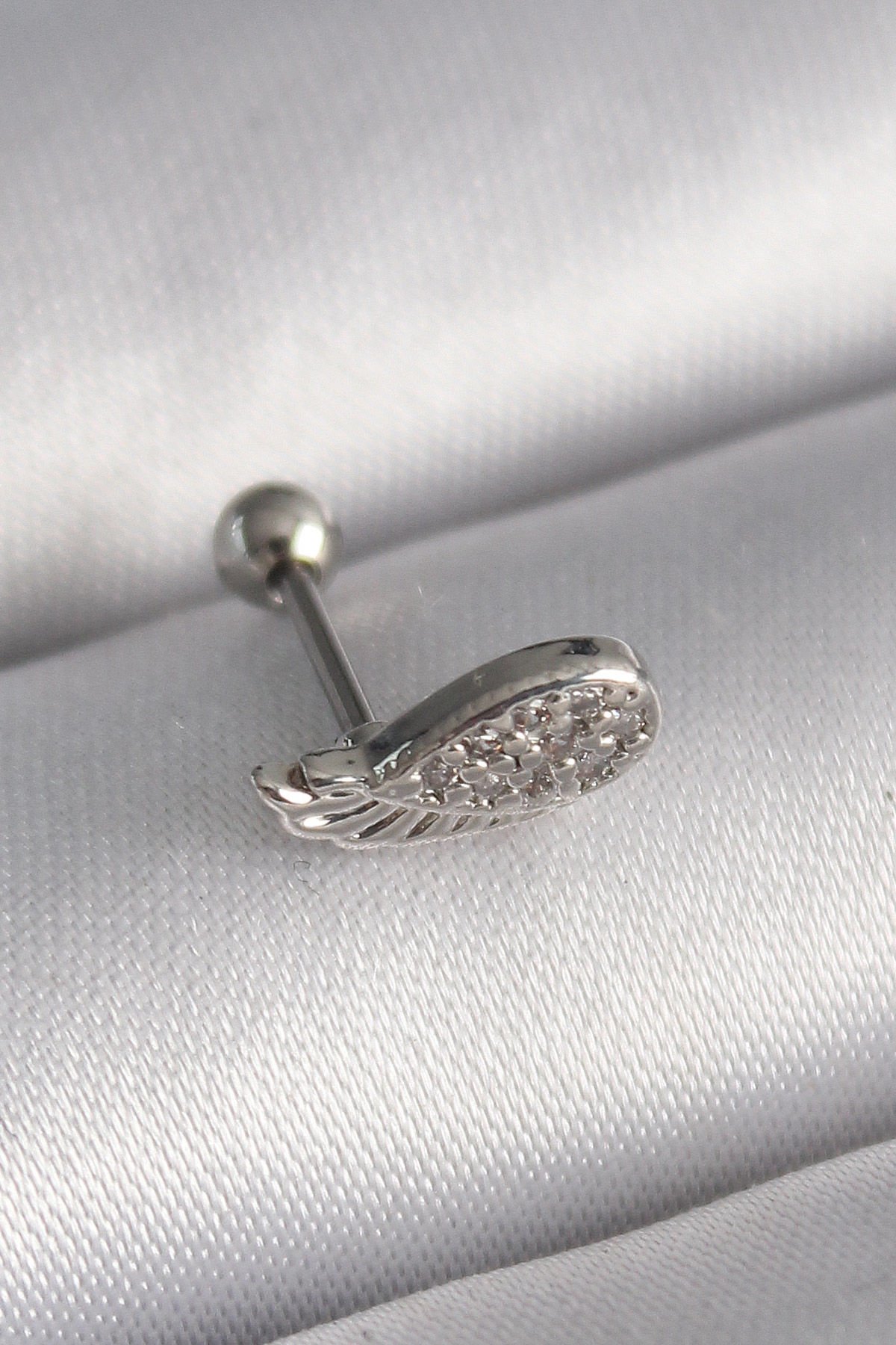 Gümüş Zirkon Taşlı Kanat Tragus Piercing - 316L Çelik